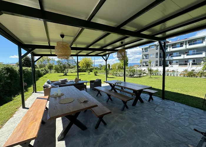 Olympus Diamond * Olympiakí Aktí